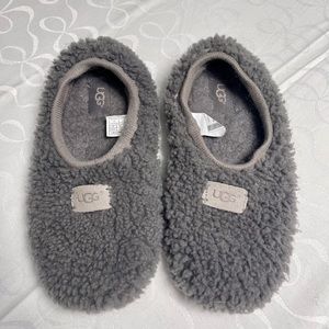 UGG Slippers Woman 8